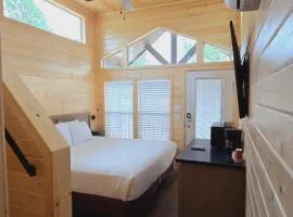 Cabins with a Mountain view 5A