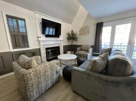 Newly Renovated Loft Villa at Norwich Spa with amenities, 3 minutes to Mohegan，位于诺维奇的酒店