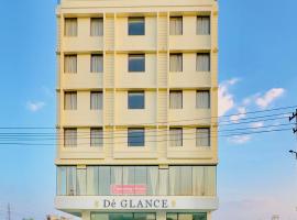 Hotel De Glance Udaipur，位于乌代浦达博克机场 - UDR附近的酒店