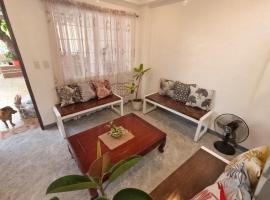Bahay Ko spacious house in Sariaya Quezon，位于Sariaya的酒店
