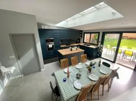 Villa spacieuse 4 chambres proche Paris