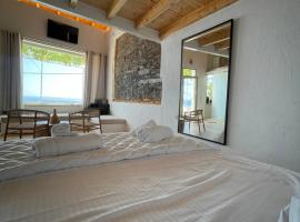 Michalelis Loft & Cave，位于普洛马里翁的酒店