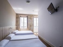 Hotel Alda Avenida，位于圣地亚哥－德孔波斯特拉的酒店