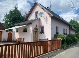 Chalupa u Desné，位于Petrov nad Desnou的酒店