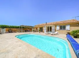 Amazing Home In Auriol With Outdoor Swimming Pool