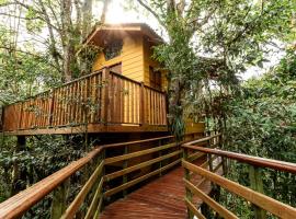 Tominejo Ecolodge Casas en los árboles，位于Neira的山林小屋