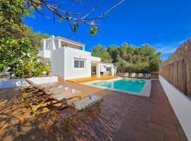 VILLA LINDAVISTA 5km FROM IBIZA TOWN，位于圣若法尔萨克鲁的度假屋