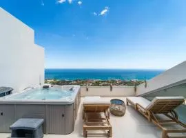 Panoramic sea view 4 Bedroom stupa Duplex with Jacuzzi