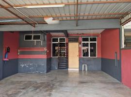 DHIA Homestay Gurun，位于Kampung Gurun的酒店