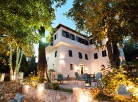 Kenta Mountain Hotel & Gastrobar