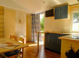 Atlantic Shell Bungalow，位于帕塔亚什的简易别墅