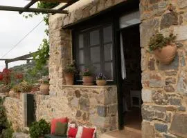 Orgon Farm Traditional Houses