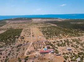 Secluded house with a swimming pool Kosljun, Pag - 22238