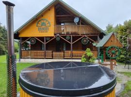 Ranczo Bieszczady duży Domek z Jacuzzi i Sauną，位于Mrzygłód的酒店