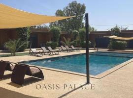 Oasis Palace, L’Annexe de La Tanière Villa Metsu，位于Ndiorhorh的酒店