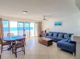 Huge Two Level Beachfront Apartment