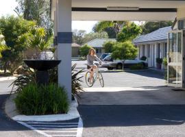 Busselton Gale Street Motel & Villas，位于巴瑟尔顿的酒店