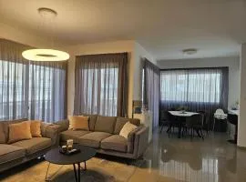 11 Suites - Urban Oasis Suite