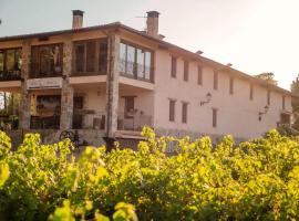 Casa Rural en Bodega. La posada de Vitis，位于Casas de Santa Cruz的酒店