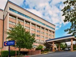 Comfort Inn & Suites Downtown Tacoma