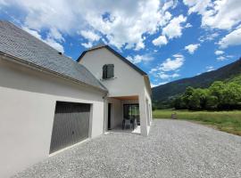 Maison La Ribièra，位于Bourisp的酒店