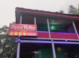 SHIVA VALLEY CAFE & HOME STAy