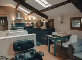 BRACKEN BARN at Sunny Brow Farm