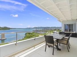 Breathtaking Lagoon Views At Blue Residence，位于Cupecoy的酒店