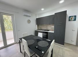 Holidays Apartments Tropea，位于特罗佩阿的酒店