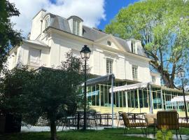 Il Maestro - hôtel Restaurant du Château，位于埃库昂的酒店