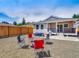 Charming Westport Abode with Hot Tub, Deck and Yard!