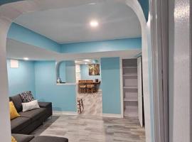 Blue Ocean Family vacation Luxury Suite，位于哈利法克斯的酒店