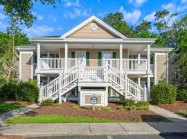 Ground-floor 3-bedroom condo with stunning golf course views, condo