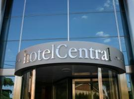 Hotel Central，位于云科斯的酒店