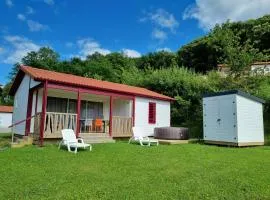 Chalet Etxetxoa, de 1 à 4 personnes avec Climatisation, SPA, Terrain privé et Piscine