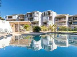 Direct Beach Access - Surfside Buddina Apt