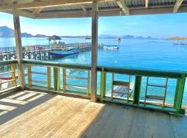 Komodo wisata homestay