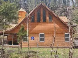Creekside Cabin