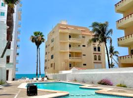 Marina del Sol 402 Vista al Mar，位于马萨特兰的酒店