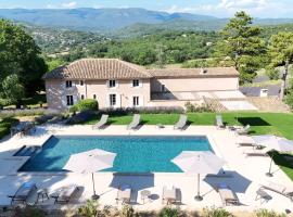 Bastide de l'Esclat - swimming pool - 7 bedrooms - 15 pers，位于阿普特的酒店