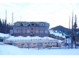 Grand Mumtaz Resorts, Gulmarg，位于古尔马尔格的酒店