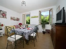 Jolie chambre au calme à Auzat