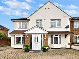 6 Bedroom House, Dartford, Close to Bluewater