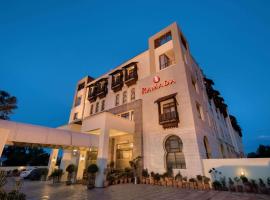 Ramada by Wyndham Islamabad，位于伊斯兰堡的酒店