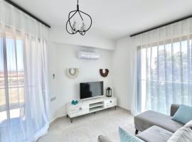 Studio apartment Aphrodite Beachfront Resort，位于Ghaziveran的酒店