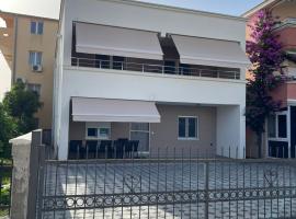 Ella Apartments，位于东吉托伊的酒店