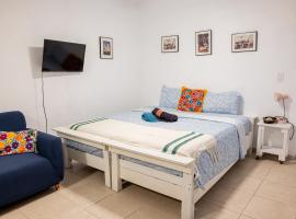 Studio 2 Yabisi with Garden access，位于别克斯的酒店