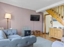 Pass the Keys Newly Renovated 2 Bed Property.