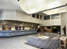 Sojourn Suites Portland Airport，位于波特兰的酒店
