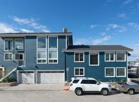 1011 N Bayfront A & B